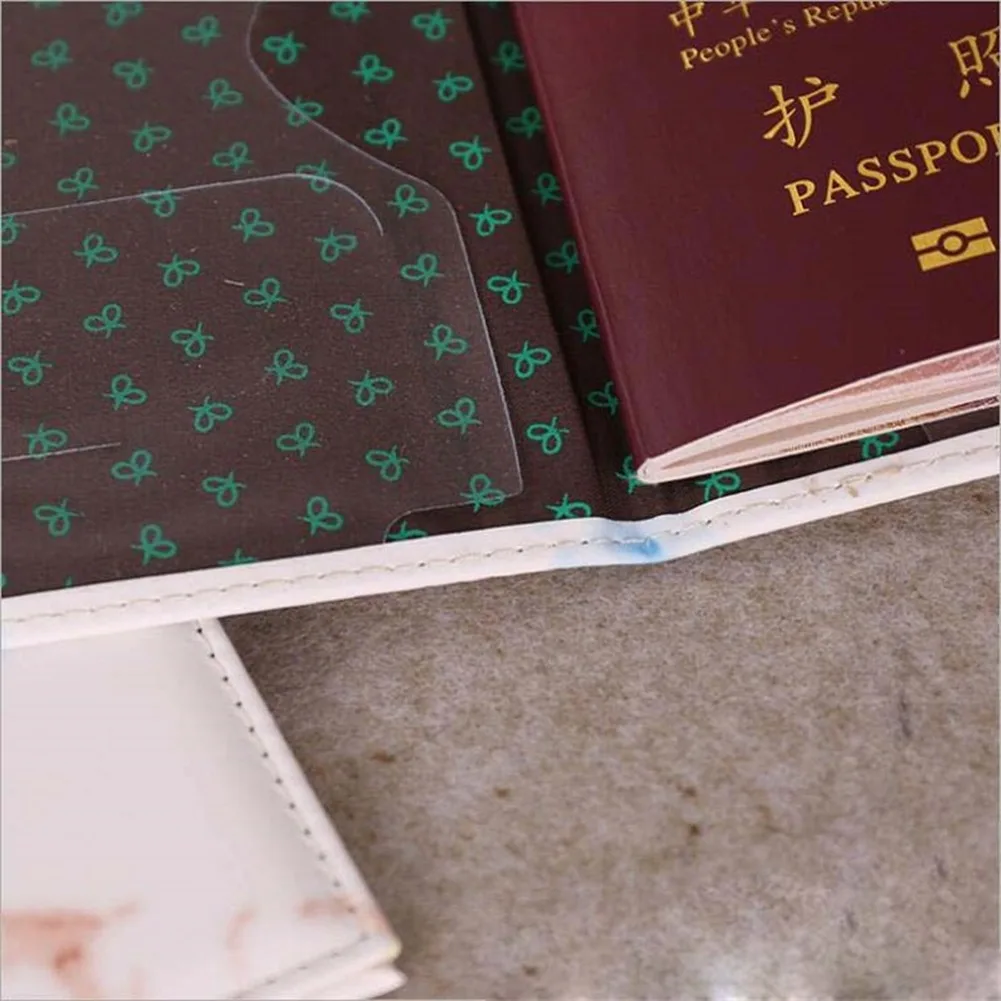 Funda para pasaporte de piel s - Women'S Accessories Wallet reseña y precio